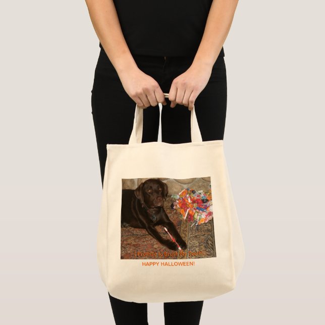 Halloween Schokolade Labrador Hund mit Sweet Tooth Tragetasche (Vorderseite (Produkt))