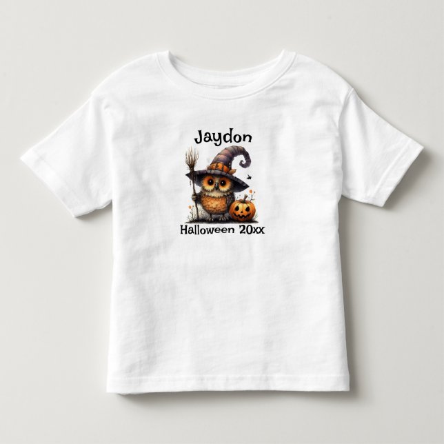 Halloween-Schüssel in einem Hexenhut personalisier Kleinkind T-shirt (Vorderseite)