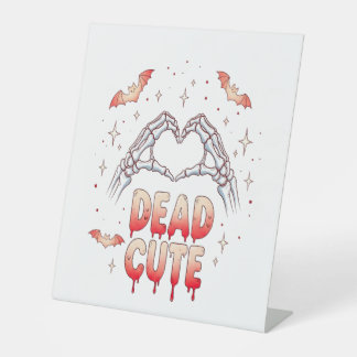 Halloween Skeleton Hands Herz, Fledermäuse & Blut Sockelschild
