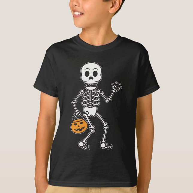 Halloween Skeleton Trick or Tree T-Shirt (Vorderseite)