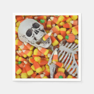 Halloween-Skelett in Zuckermais Serviette