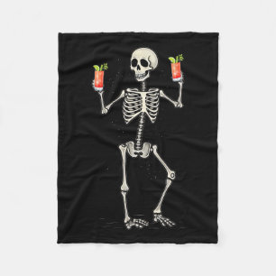 Halloween-Skelett trinkt Bloody Mary Schwanz Fleecedecke