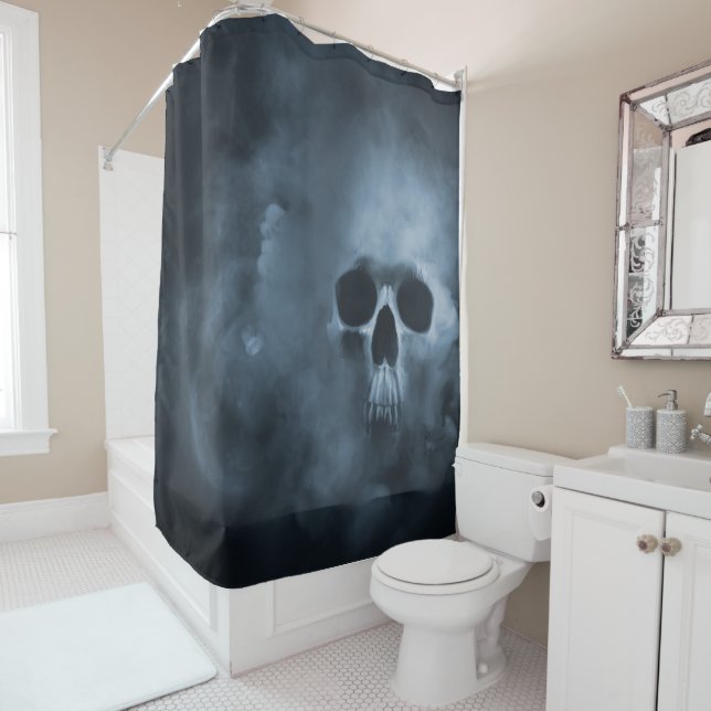 Halloween Skull in Smoke Cloud Duschvorhang (Beispiel)