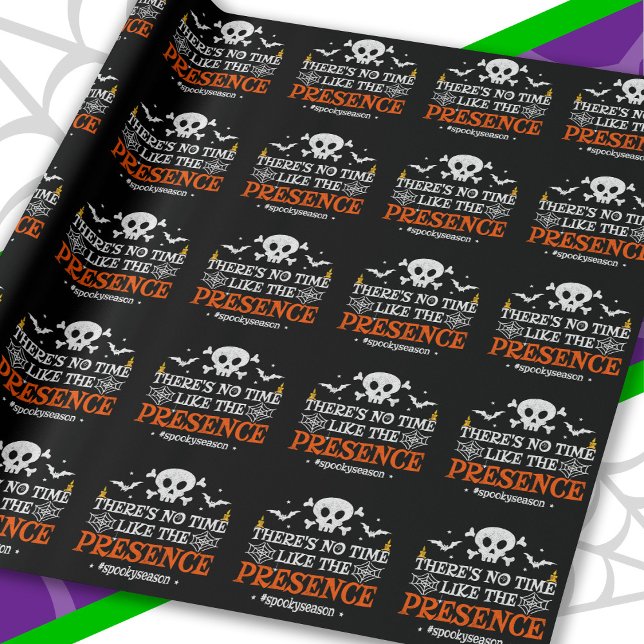 Halloween Spirit Skull Crossbones Funny Halloween Geschenkpapier (Von Creator hochgeladen)