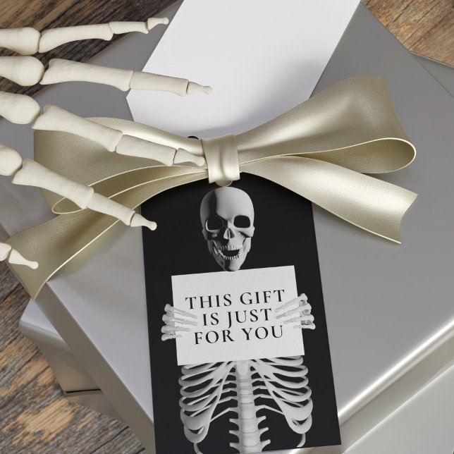 Halloween Spooky Skeleton Custom Black Geschenkanhänger (This gift tag is just for you! Perfect for Halloween Birthday gifts)