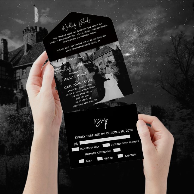 Halloween Spuk House Couple Mittwoch Oktober All In One Einladung (Von Creator hochgeladen)