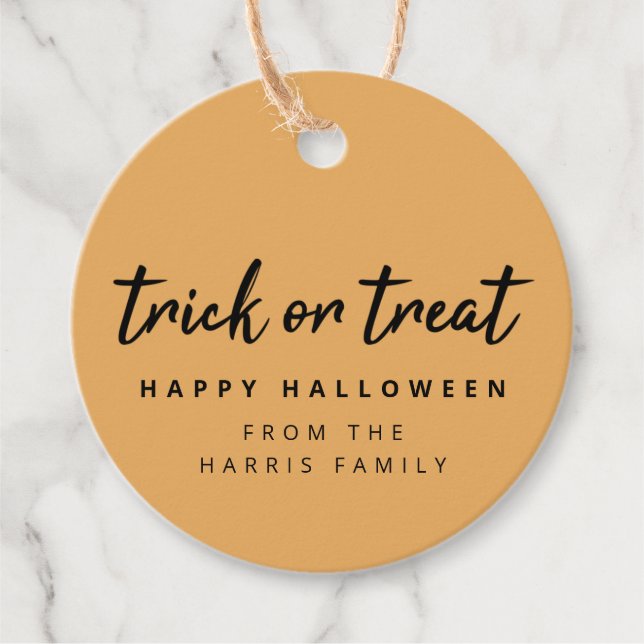 Halloween Trick oder Treat | Modernes, stilvolles  Geschenkanhänger (Vorderseite)