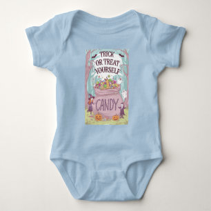 Halloween "Trick or Treat Yourself" T - Shirt Desi