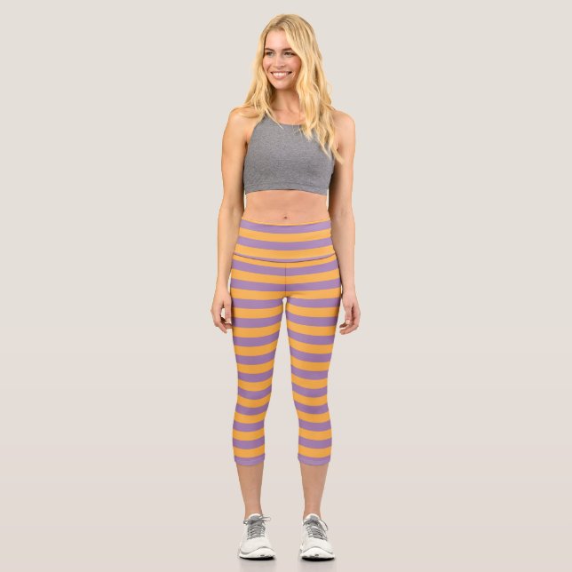 Halloween Whimsical Witch Orange Lila Streifen Capri Leggings (Vorderseite)