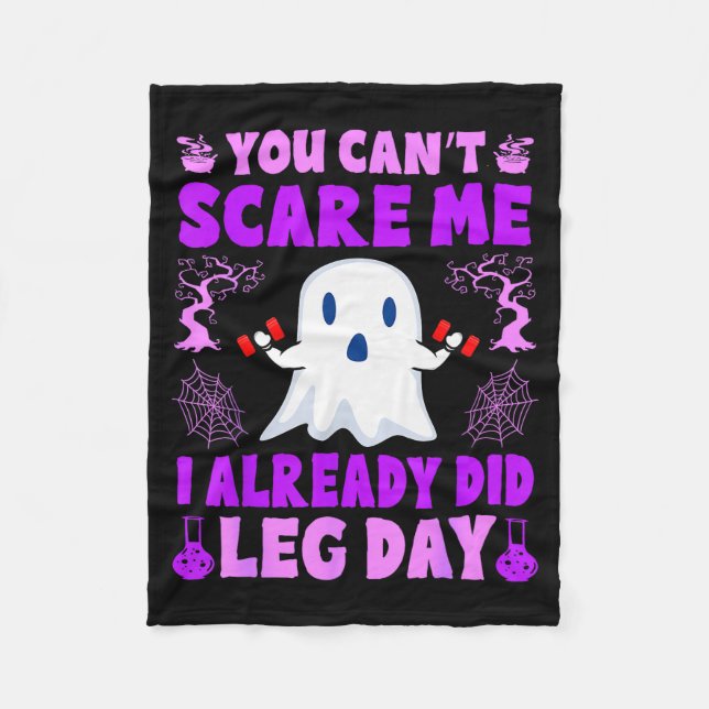 Halloween Workout Women Ghost Training With Dumbbe Fleecedecke (Vorderseite)