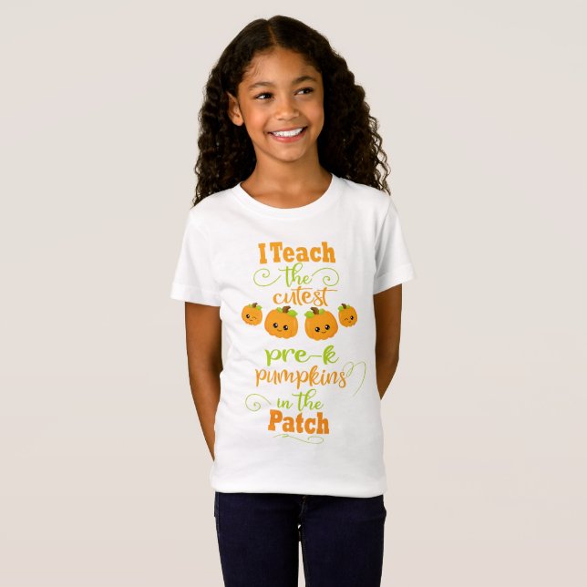 Halloweens niedlichste Kürbise vor K im Flecken T-Shirt (Vorne ganz)