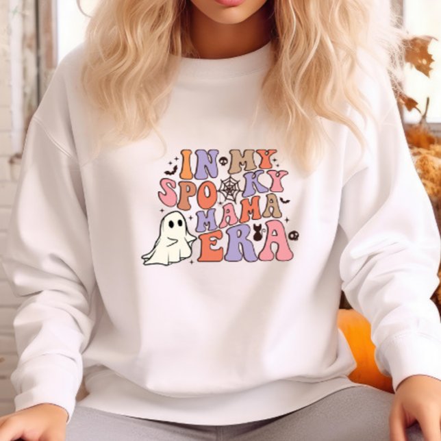 HALLOWEWEEN IN MEINER SPOOKY MAMA ERA SWEATSHIRT (In my spooky mama era vintage retro groovy halloween mommy outfit in pastel colors)