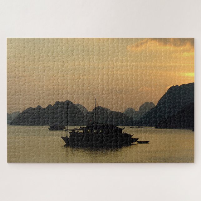 Halong Bay, Sunset & Vietnam /Ladscapes Asien (Horizontal)