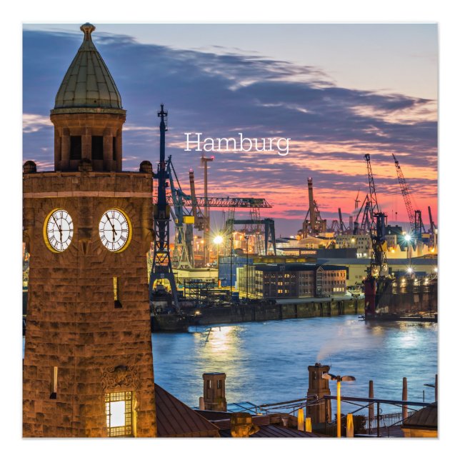Hamburg, Deutschland - Panoramablick in der Dämmer Fotodruck (Vorne)