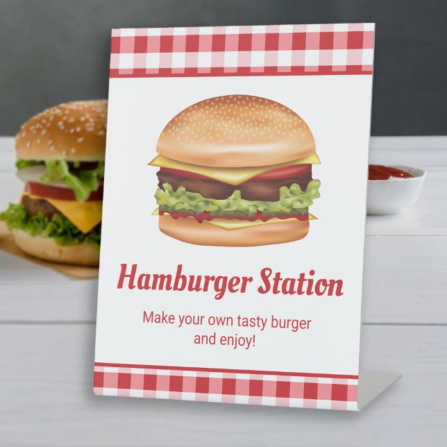 Hamburger Station Burger Bar macht sich selbst ein Sockelschild (Von Creator hochgeladen)