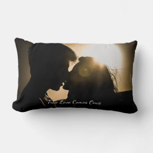 HAMbWG - Lumbar Pillow - Die wahre Liebe kommt ein Lendenkissen