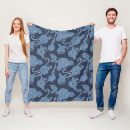 Hampton Blue White Bold Botanic Print Fleecedecke