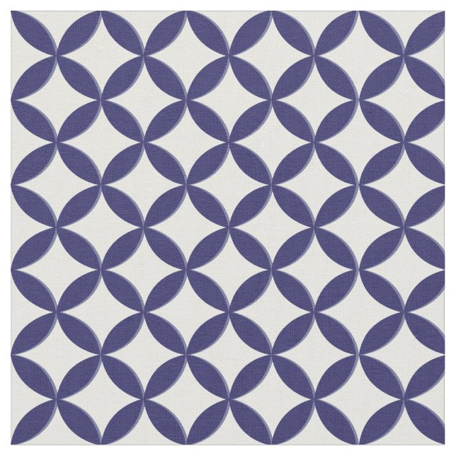 Hamptons Gemusterter blauer und weißer geometrisch Stoff (Nahaufnahme)