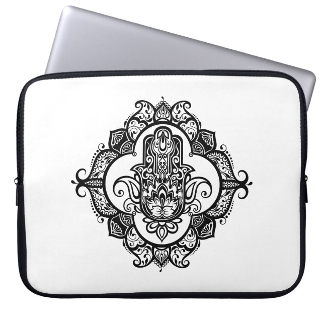 Hamsa mit ethnischem Verzierungs-Gekritzel Laptopschutzhülle (Vorderseite)