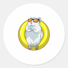 Hamster beim Schwimmen mit Schwimmring Runder Aufkleber