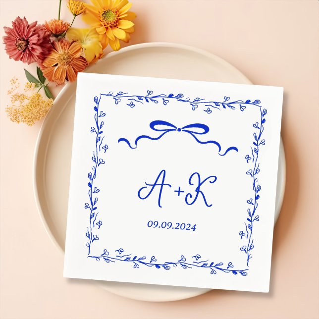 Hand Drawn French Blue Wedding Monogram Serviette (Von Creator hochgeladen)