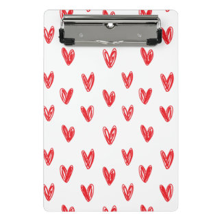 Hand Drawn Red Hearts Pattern – Minimal Valentine Mini Klemmbrett