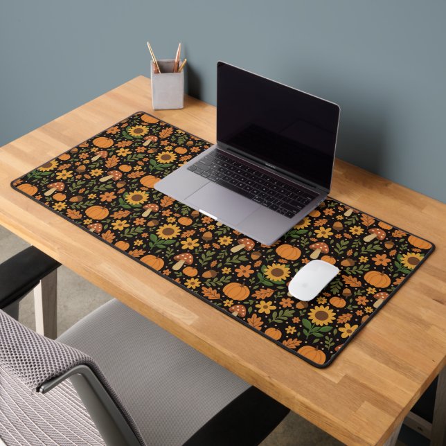Hand Drawn Rustic Fall Pattern Desk Mat (Bureau 2)
