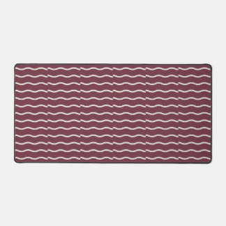 Hand-Drawn Wavy Ticking Stripe | Deep Burgundy Schreibtischunterlage