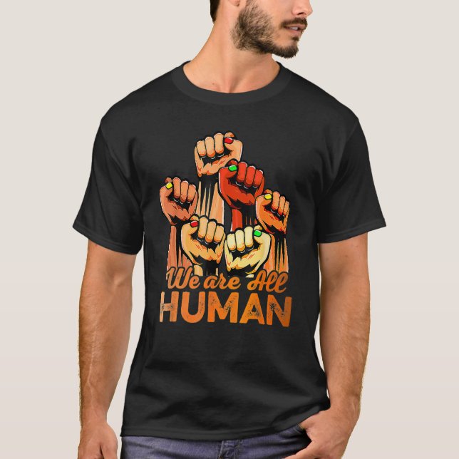 Hand Fist We Are All Human African Pride Black His T-Shirt (Vorderseite)