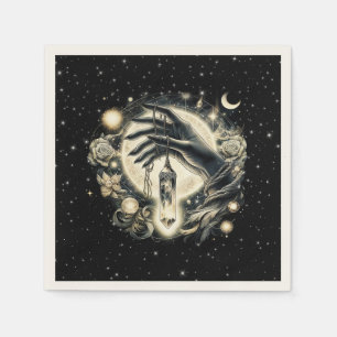Hand halten eines Kristalls unter dem Mondlicht Serviette