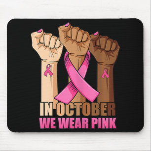 Hand Im Oktober tragen wir das Bewusstsein für ros Mousepad