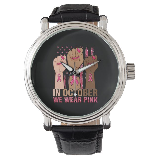 Hand Im Oktober tragen wir rosa Brustkrebs Armbanduhr (Vorderseite)