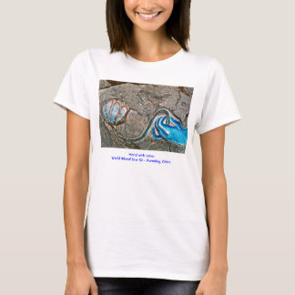 Hand mit Lotos/T - Shirt
