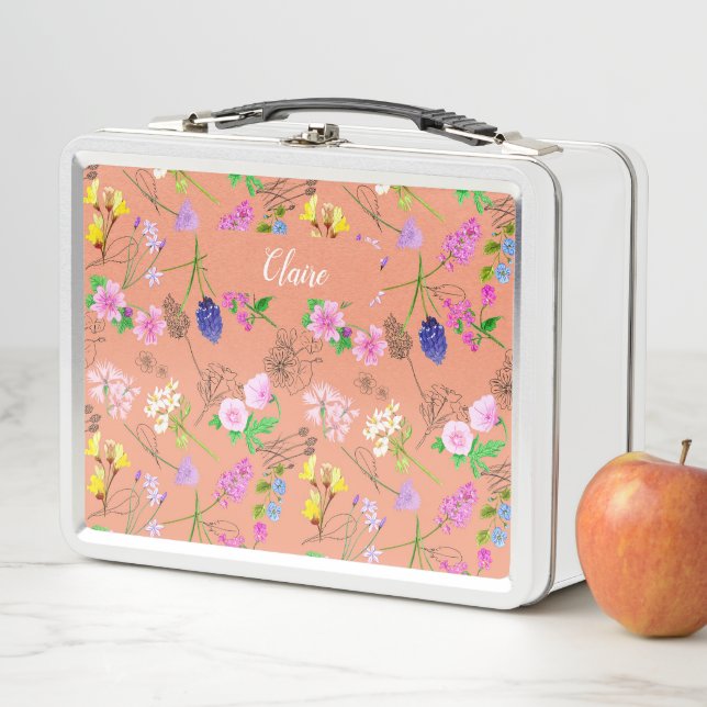 Hand-painted watercolour flowers on a peach  metall brotdose (Beispiel)