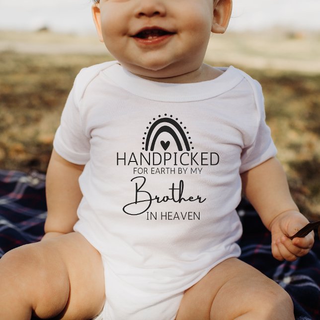 Hand von meinem Bruder im Himmel für die Erde gepf Baby Strampler (Von Creator hochgeladen)