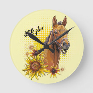 Hand zeichnend Pferd mit Sonnenblumen werfen Kisse Runde Wanduhr