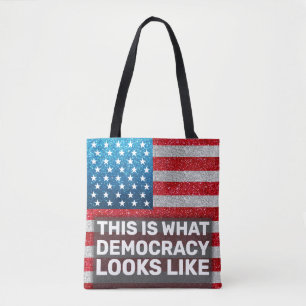 Hände aus dem Glitzer So sieht Demokratie aus Tasche