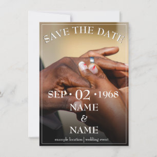 Hände eines Brautpaares mit Ring