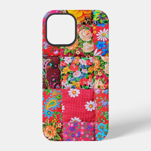 Handgefertigte Patchworkdecke mit Blumenmuster als iPhone 12 Hülle (Rückseite)