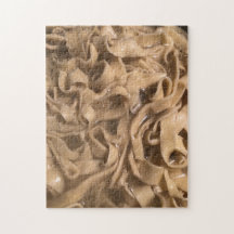 Handgefertigter Nudeln im Quellwasser