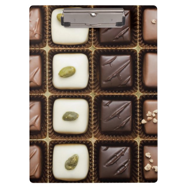 Handgemachte Luxusschokolade in einem Kasten Klemmbrett (Vorderseite)