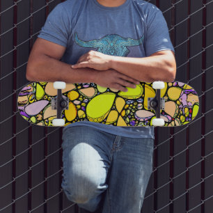 Handgemachte und digital gestrichene Muster Art 13 Skateboard