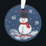 Handgemalte Snowman PERSONALIZE Round Ornament<br><div class="desc">Handgemalte Artwork Holiday Gruß. Passen Sie Ihre Nachricht an. Personalisieren oder anpassen Sie dieses Design. Viele Produkte zur Koordination verfügbar. Ich Liebe Malerei und Design! Ich hoffe,  dir gefällt mein Kunstwerk.</div>