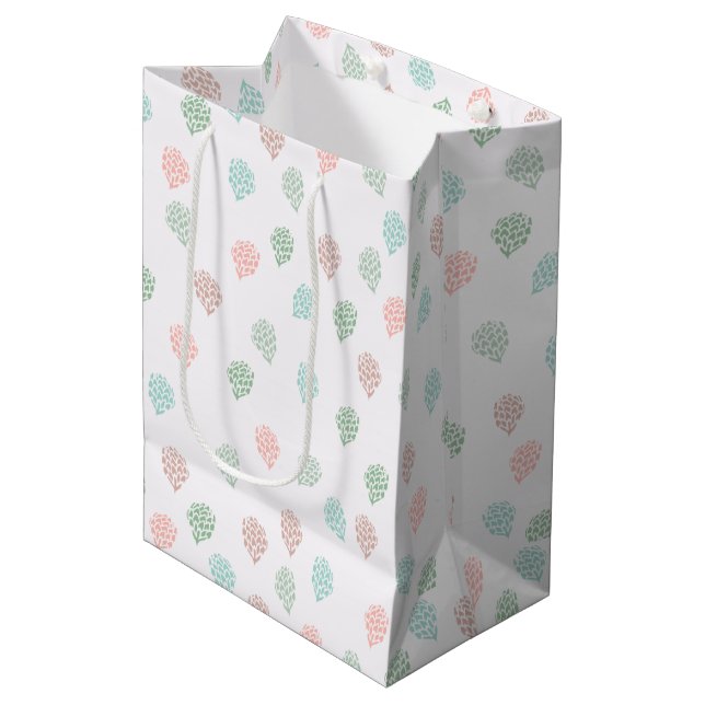 Handgemalte Weihnachtskiefer Cones Multicolor Mittlere Geschenktüte (Vorderseite Schrägansicht)
