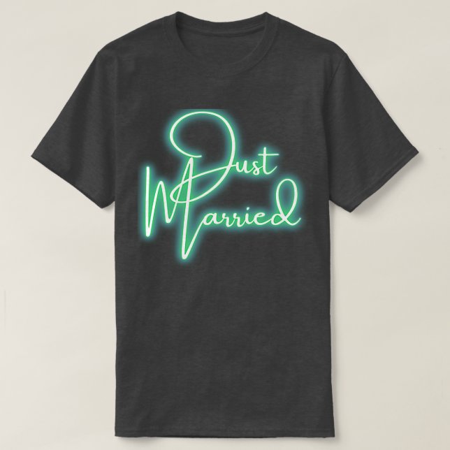 Handgeschriebener Typ Ankündigung Just Married Gre T-Shirt (Design vorne)