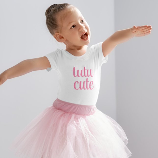 Handgeschriebenes ästhetisches Pink Tutu Niedlich  Baby Strampler (Von Creator hochgeladen)