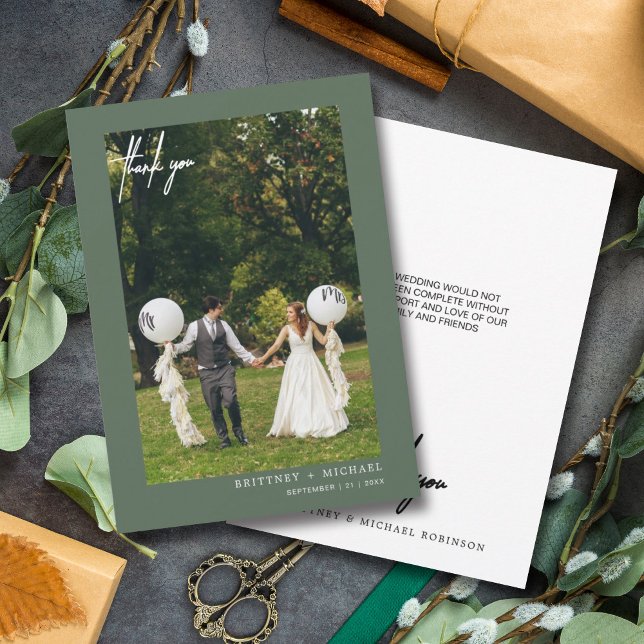 Handgeschriebenes, modernes Foto-Blatt Grün Dankeskarte (Modern elegant hand written wedding thank you card for the minimalistic bride.)