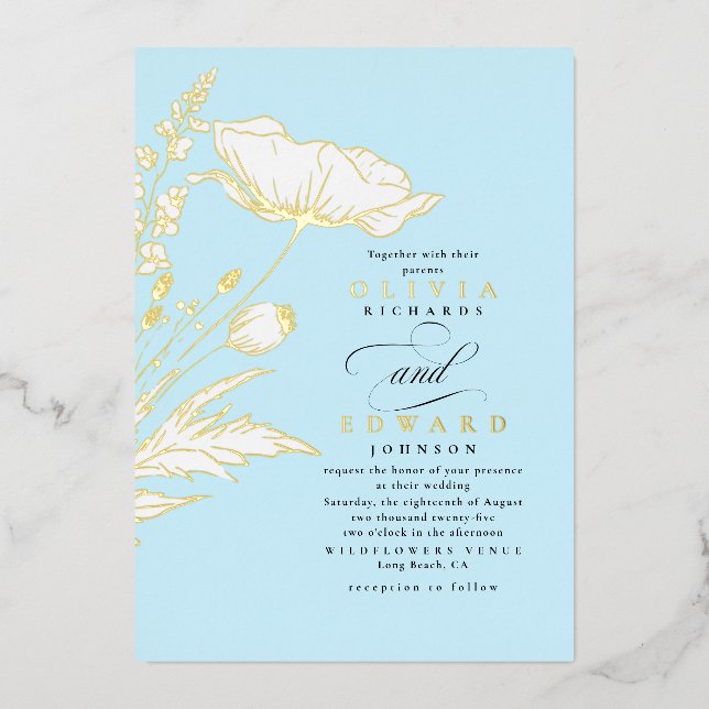 Handgezeichnet Wildblumen Elegant Light Blue Weddi Folieneinladung (Vorderseite)