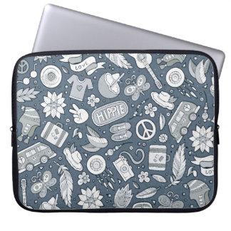 Handgezeichnete Cartoon-Hippie-Kritzeleien nahtlos Laptopschutzhülle