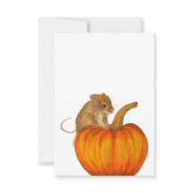 Handgezeichnete Herbstmaus auf Kürbis-Flatcard